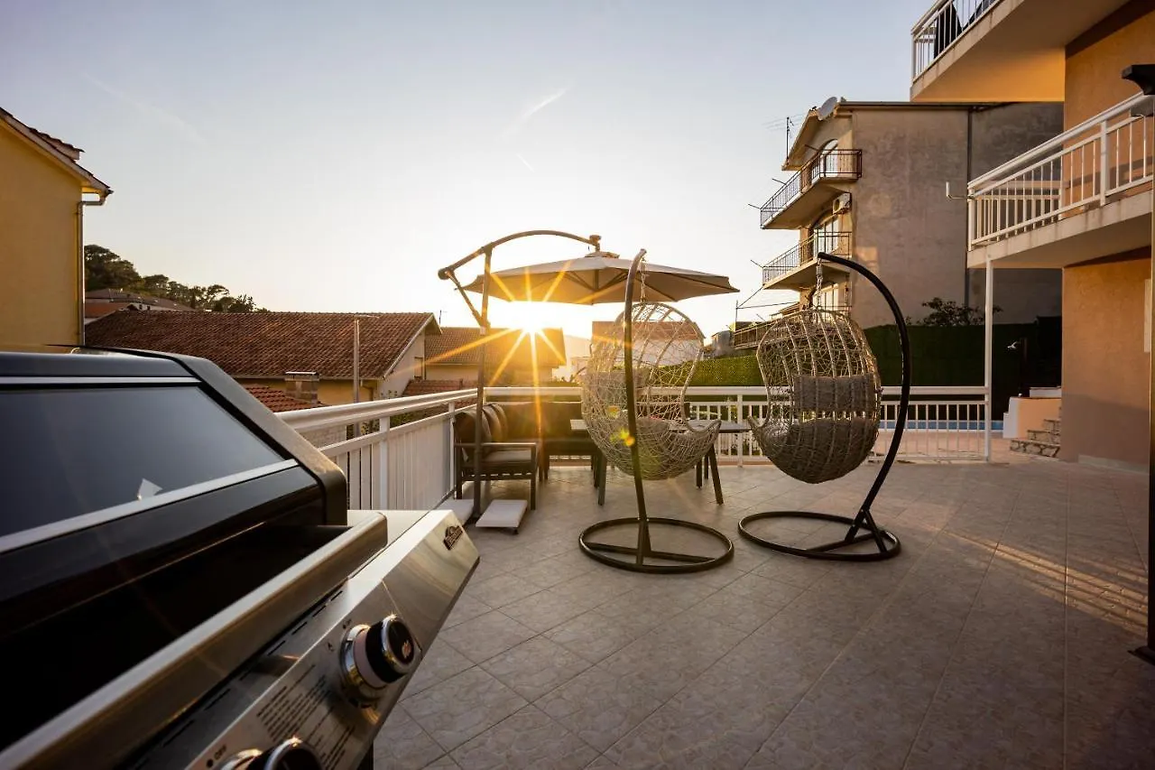 Vila Beautiful Holiday Home 